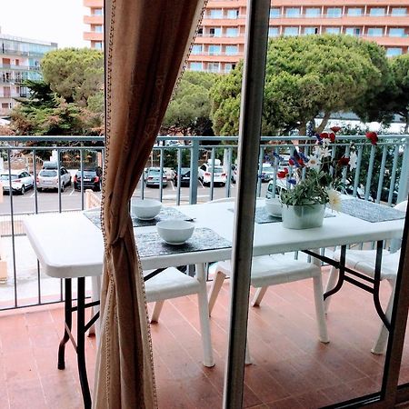 Apartamentos Aquarium. 150 Metros Playa. Roses Dış mekan fotoğraf