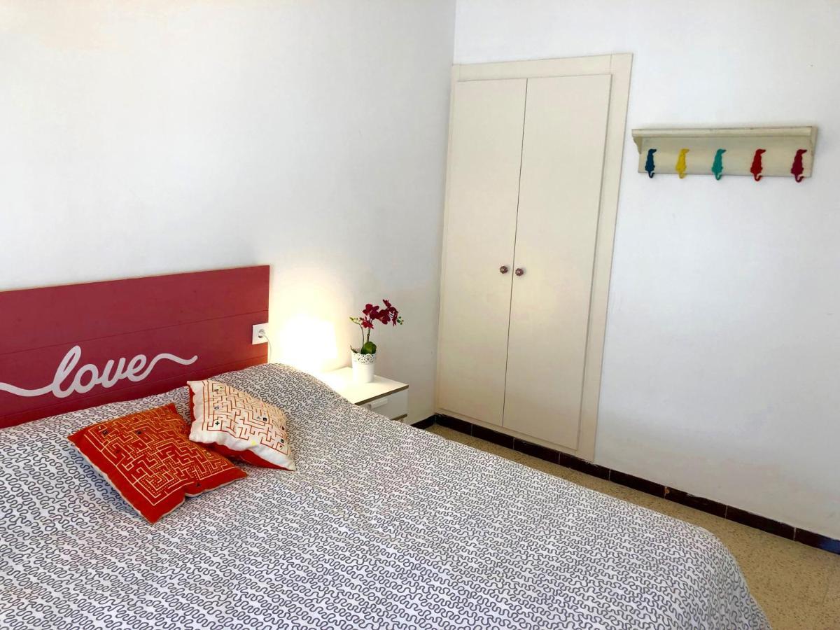 Apartamentos Aquarium. 150 Metros Playa. Roses Dış mekan fotoğraf