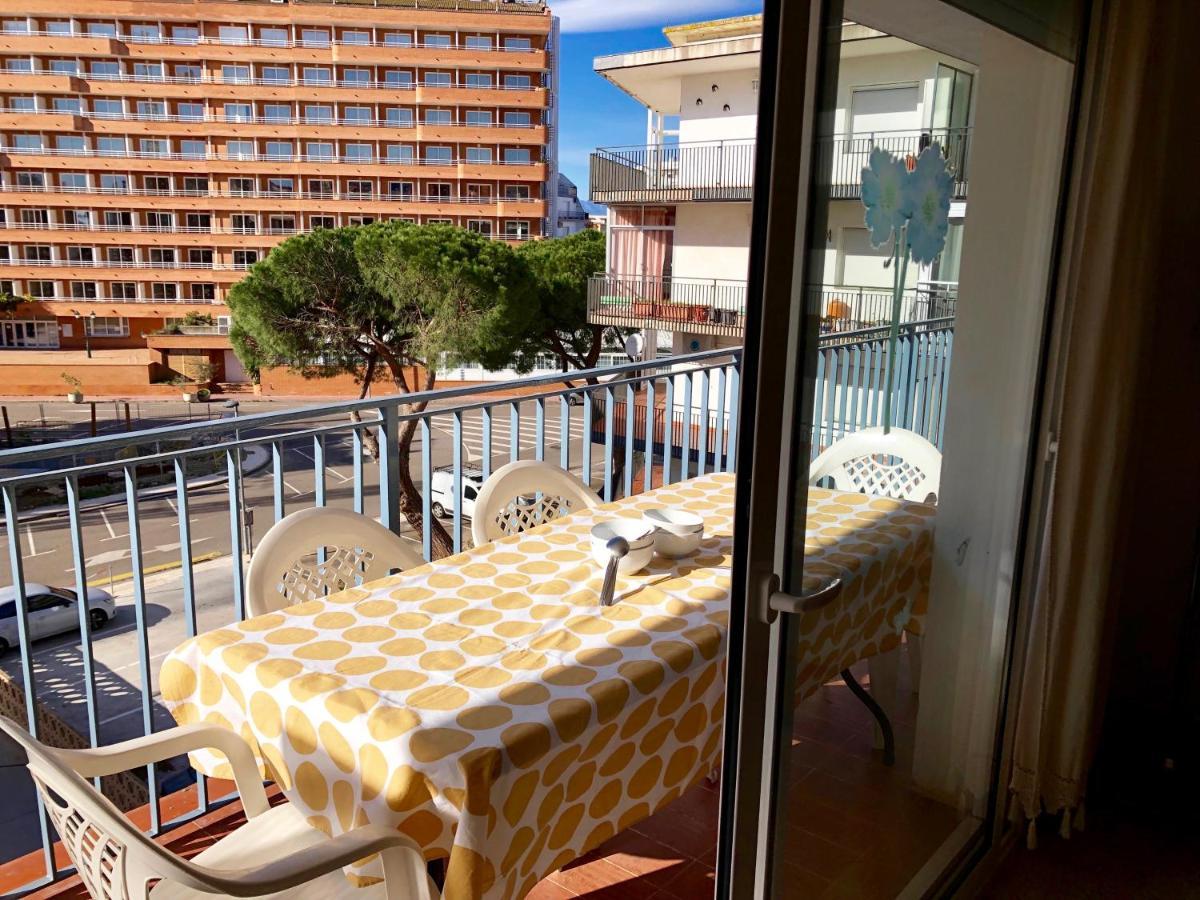 Apartamentos Aquarium. 150 Metros Playa. Roses Dış mekan fotoğraf
